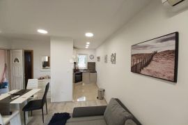 Apartman s pogledom na more!, Novalja, Διαμέρισμα