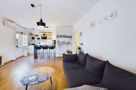 Rijeka, Krimeja - prekrasan jednosobni stan, Rijeka, Apartamento