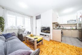 Zagreb, Lanište, trosoban stan NKP 64 m2, Zagreb, Flat