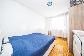 Zagreb, Lanište, trosoban stan NKP 64 m2, Zagreb, Apartamento