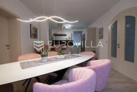 Opatija, Matulji, predivna moderna villa 400 m2 s bazenom, Matulji, بيت