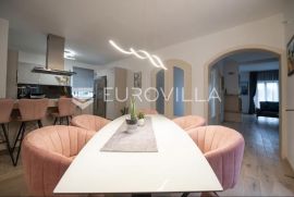 Opatija, Matulji, predivna moderna villa 400 m2 s bazenom, Matulji, Ev