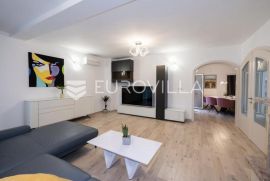 Opatija, Matulji, predivna moderna villa 400 m2 s bazenom, Matulji, Дом