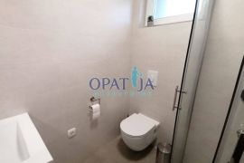 Privlaka, kuća u nizu 250m do mora i centra, Privlaka, Casa