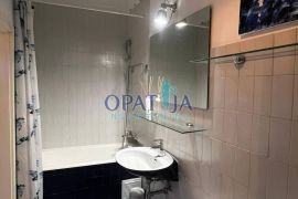 Trsat - lijep 1s+db s okućnicom i pogledom na more, Rijeka, Appartement