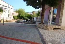 SELCE-APARTMANSKA KUĆA 2.RED DO MORA!, Crikvenica, Famiglia