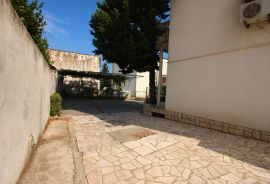 SELCE-APARTMANSKA KUĆA 2.RED DO MORA!, Crikvenica, House