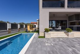 Zadar, Privlaka Vila - Luksuz uz more, Privlaka, Kuća