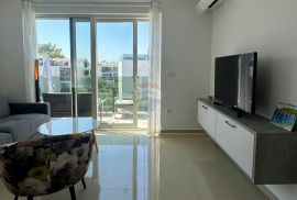 Istra,Novigrad - Stan prvi red do mora s krovnom terasom, Novigrad, Apartamento