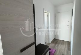 Prodaja, Diklo-Zadar, stan sa 2sp. sobe +2garažna parkirna mjesta, Zadar, Appartment