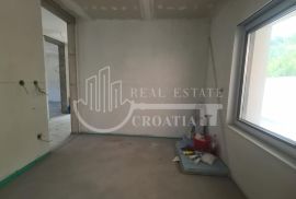 Prodaja, Zelina, stan u prizemlju 64,07m2+2PM, Sveti Ivan Zelina, Apartamento