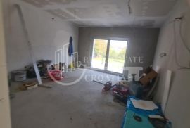 Prodaja, Zelina, stan u prizemlju 64,07m2+2PM, Sveti Ivan Zelina, Apartamento