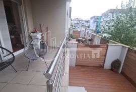 Prodaja, Maksimir, četverosoban stan sa vrtom i 2 PM, Zagreb, Apartamento