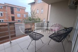 Prodaja, Maksimir, četverosoban stan sa vrtom i 2 PM, Zagreb, Appartement