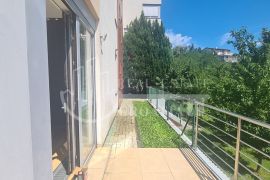 NAJAM, Srebrnjak, stan sa predivnim vrtom + dva garažna parkirna mjesta, Zagreb, Apartamento