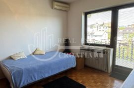 Prodaja, Srebrnjak, stan u kući sa garažom i vrtom, Zagreb, Appartement