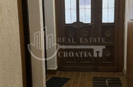 Prodaja, Srebrnjak, stan u kući sa garažom i vrtom, Zagreb, Appartement