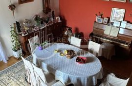 Prodaja, Srebrnjak, stan u kući sa garažom i vrtom, Zagreb, Appartement