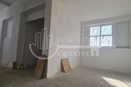 Prodaja, Žitnjak, poslovna zgrada-hala-uredi 850m2, Zagreb, Propriedade comercial