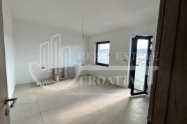 Prodaja, Murter, penthouse 262,5m2 sa 2 PM i spremištem, Tisno, Διαμέρισμα