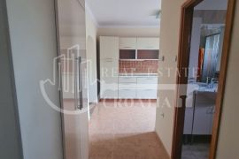 Prodaja, stan 53m2, Trešnjevka,, Zagreb, Appartment