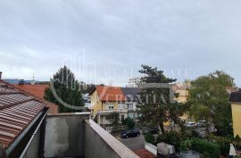 Prodaja, Ravnice, Kolonija kuća 258m2 sa okućnicom i garažom, Zagreb, Casa