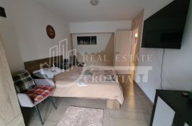 Prodaja, Ravnice, Kolonija kuća 258m2 sa okućnicom i garažom, Zagreb, Casa