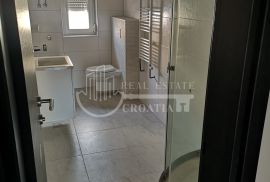 Prodaja, Split, stan 91m2, Split, Wohnung