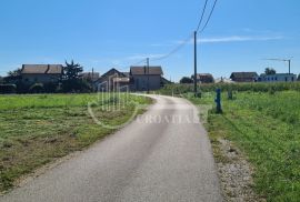 PRODAJA STUPNIK, GRAĐEVINSKO ZEMLJIŠTE, Stupnik, Terreno