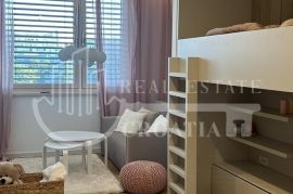 Prodaja, Ravnice, NOVOGRADNJA, dizajnerski uređen stan 100m2+GPM, Zagreb, Flat