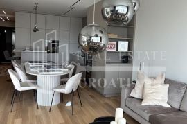 Prodaja, Ravnice, NOVOGRADNJA, dizajnerski uređen stan 100m2+GPM, Zagreb, Apartamento