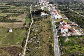 DONJE POLJE - Građevinsko zemljište 2500 m2, Šibenik - Okolica, Terreno