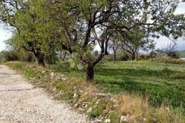 DONJE POLJE - Građevinsko zemljište 2500 m2, Šibenik - Okolica, Terreno