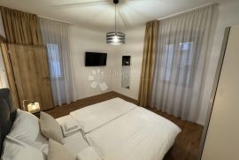 RIJEKA CENTAR STAN 82M2 - 2 APARTMANA, Rijeka, Διαμέρισμα