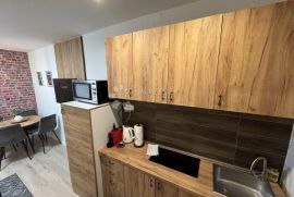 RIJEKA CENTAR STAN 82M2 - 2 APARTMANA, Rijeka, Stan