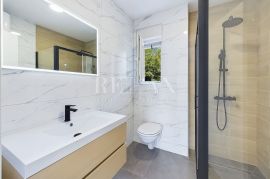 Crikvenica - dvosoban stan, 180 m od mora, Crikvenica, Apartamento