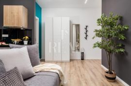 Centar grada, 3 luksuzna apartmana s balkonima!, Rijeka, Apartamento