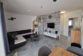 Prava prilika, luksuzan dvosobni stan u Trogiru!!!, Trogir, Appartement