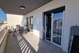 Prava prilika, luksuzan dvosobni stan u Trogiru!!!, Trogir, Appartement