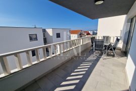 Prava prilika, luksuzan dvosobni stan u Trogiru!!!, Trogir, Appartement