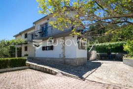 Otok Čiovo, Slatine - apartmanska kuća blizu mora, Split - Okolica, House