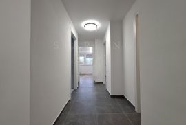 STAN, PRODAJA, VELIKA GORICA, CENTAR, 80 m2, 4-soban, Velika Gorica, Apartamento