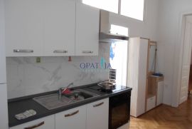 OPATIJA - Stan, 2S+DB, 54 m2, 1.kat, strogi centar!!!, Opatija, Apartamento