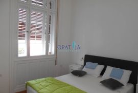 OPATIJA - Stan, 2S+DB, 54 m2, 1.kat, strogi centar!!!, Opatija, Apartamento