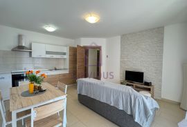 Stan na Velom vrhu, 61,10 m2, Pula, Appartement