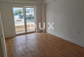 ZADAR, PLOVANIJA - Elegantan stan u prizemlju na Plovaniji!, Zadar, Apartamento