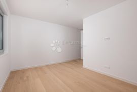 OPATIJA centar STAN 103 m2, Opatija, Apartamento