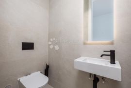 OPATIJA centar STAN 134 m2, Opatija, Flat