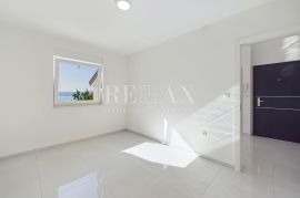 Crikvenica - stan s balkonom i pogledom na more, Crikvenica, Apartamento