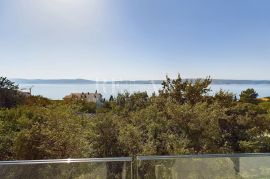 Crikvenica - stan s balkonom i pogledom na more, Crikvenica, Apartamento